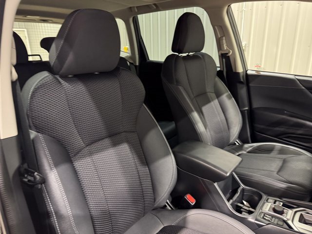 Used 2022 Subaru Forester Premium image 30
