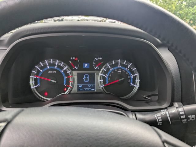Used 2019 Toyota 4Runner TRD Off-Road Premium AWD/4WD image 19