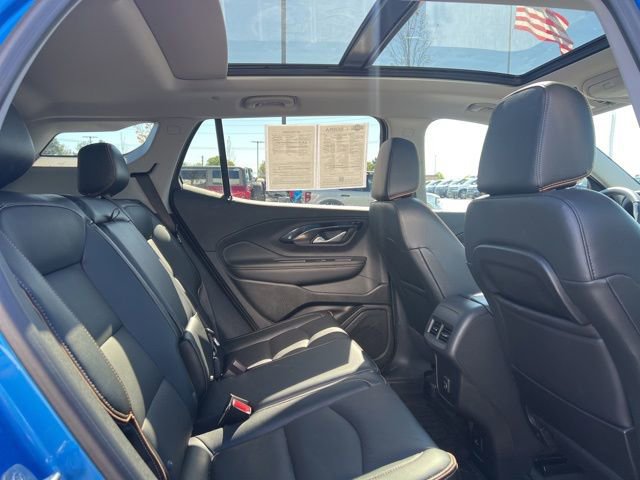 Used 2024 GMC Terrain AT4 w/ Tech Package AWD/4WD image 14