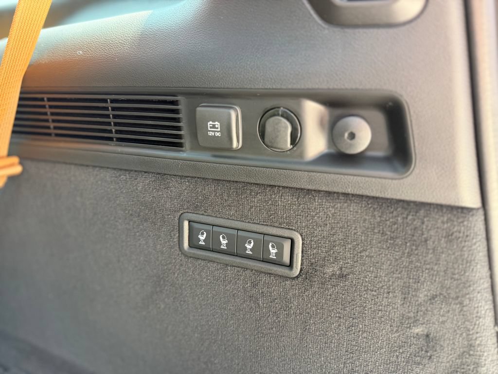 New 2026 Jeep Grand Wagoneer Summit AWD/4WD image 30