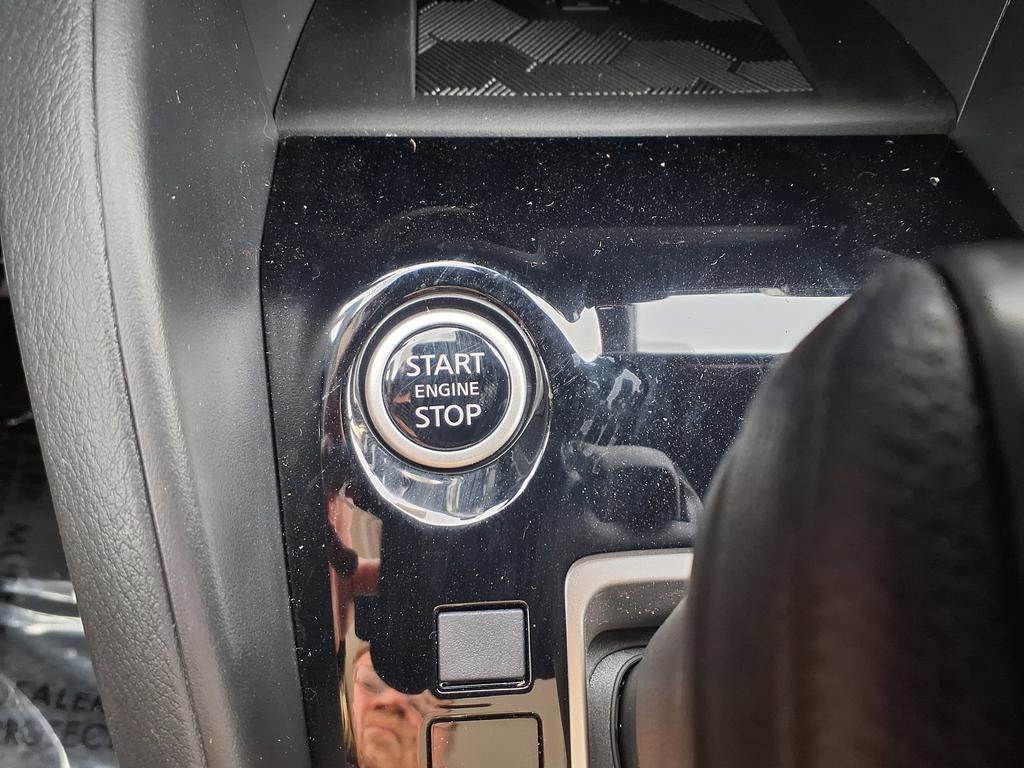 New 2025 Nissan Versa SV w/ Trunk Package image 24