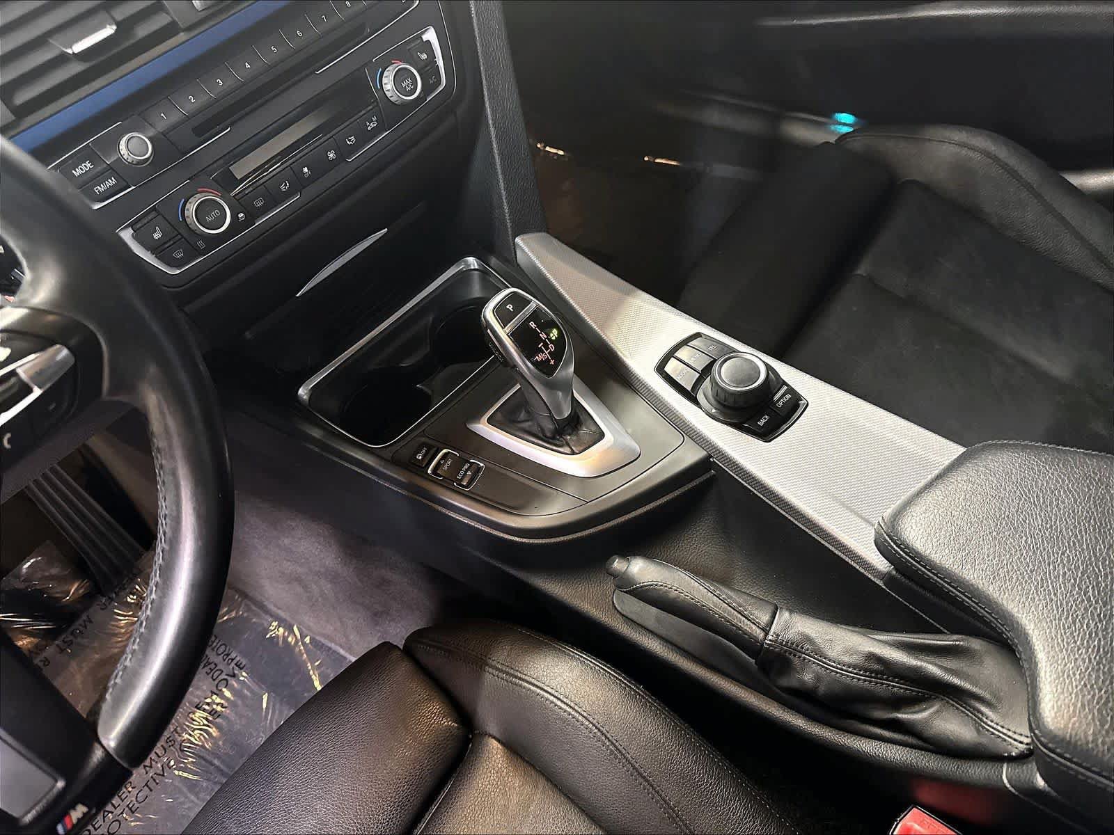 Used 2013 BMW 328i Sedan RWD image 17