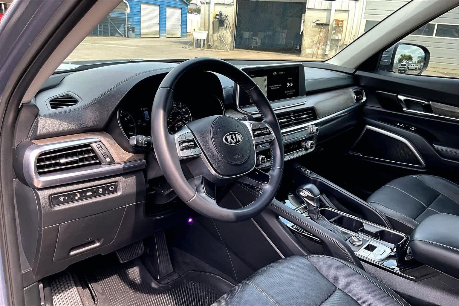 Used 2021 Kia Telluride EX w/ EX Premium Package FWD image 18