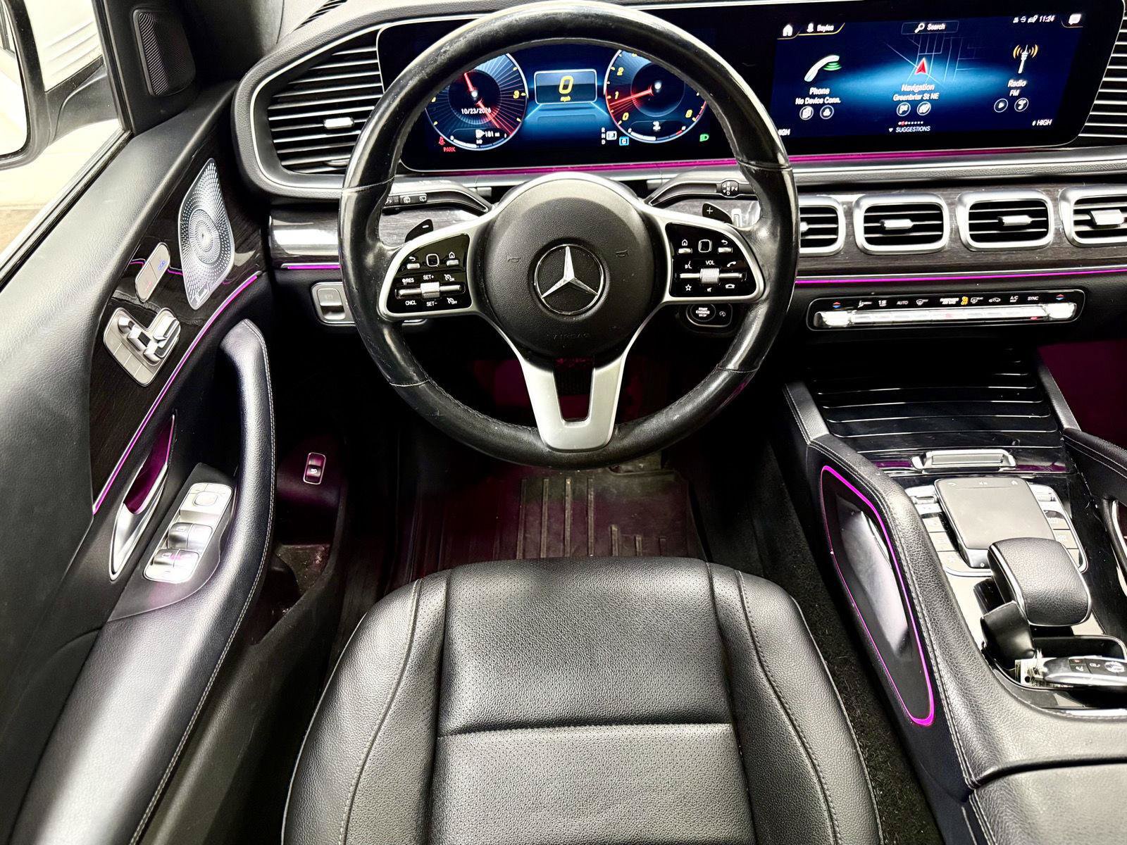 Used 2020 Mercedes-Benz GLE 350 4MATIC image 2
