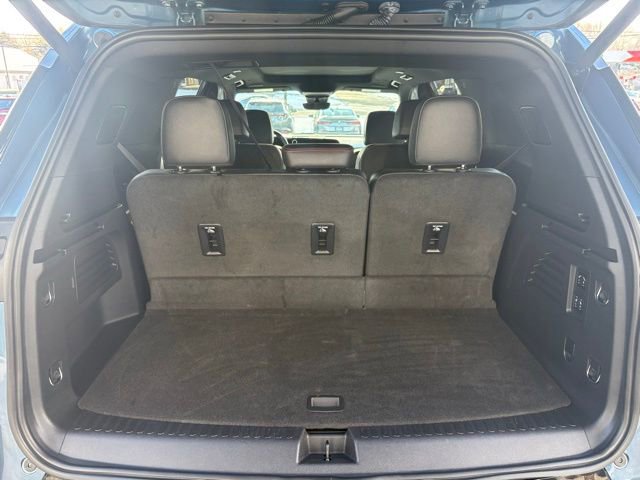 Used 2024 Chevrolet Traverse RS image 16