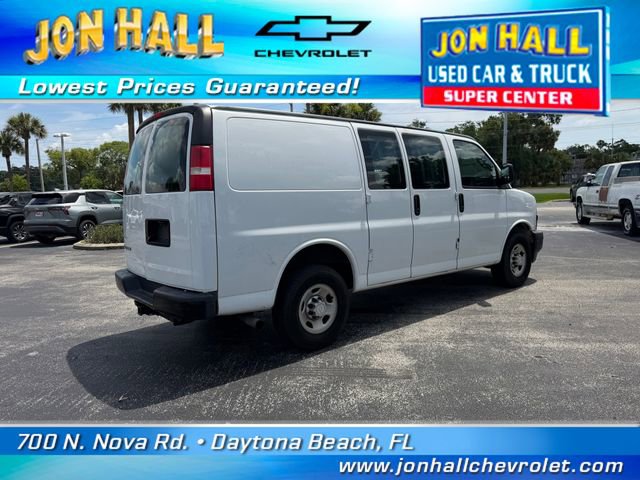 Used 2018 Chevrolet Express 2500 w/ Driver Convenience Package RWD image 13