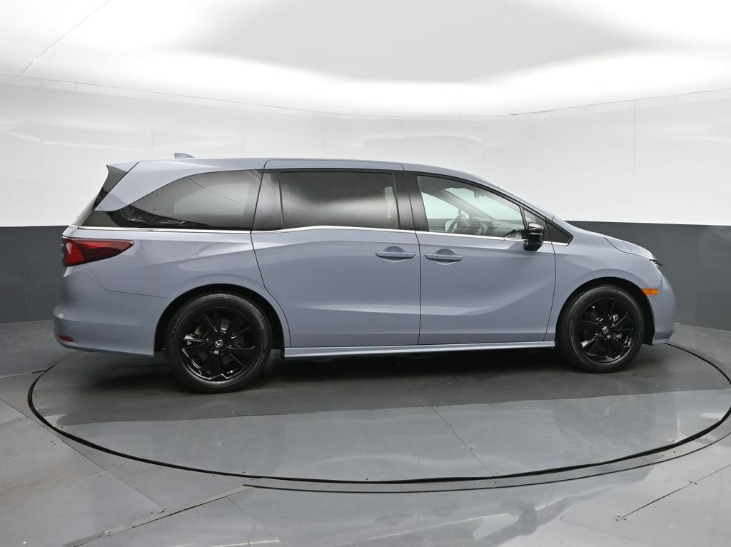 Used 2024 Honda Odyssey Sport image 8
