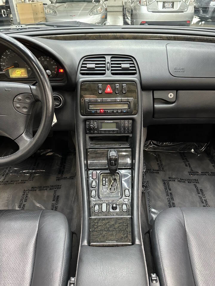Used 2002 Mercedes-Benz CLK 430 Cabriolet image 21