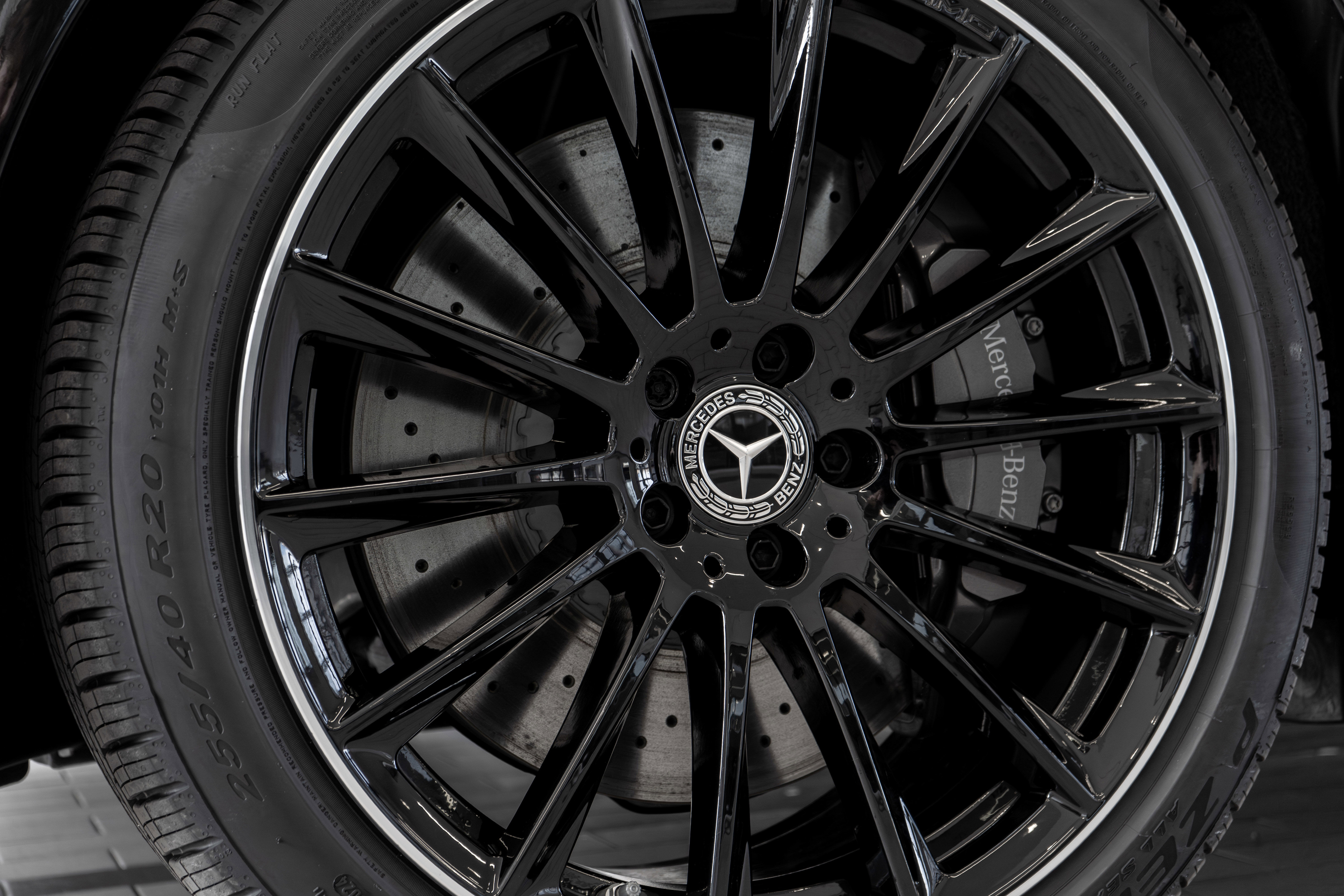 New 2025 Mercedes-Benz S 500 4MATIC image 31