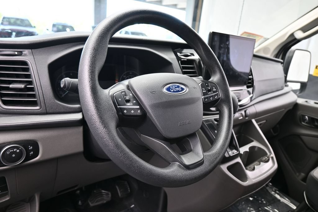 Used 2024 Ford Transit 350 XLT RWD image 11