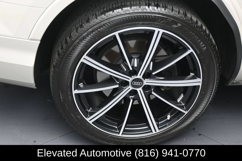 Used 2024 Audi Q7 3.0T Premium Plus AWD/4WD image 5