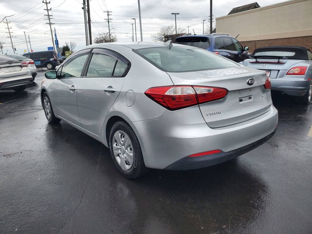 Used 2015 Kia Forte LX image 3