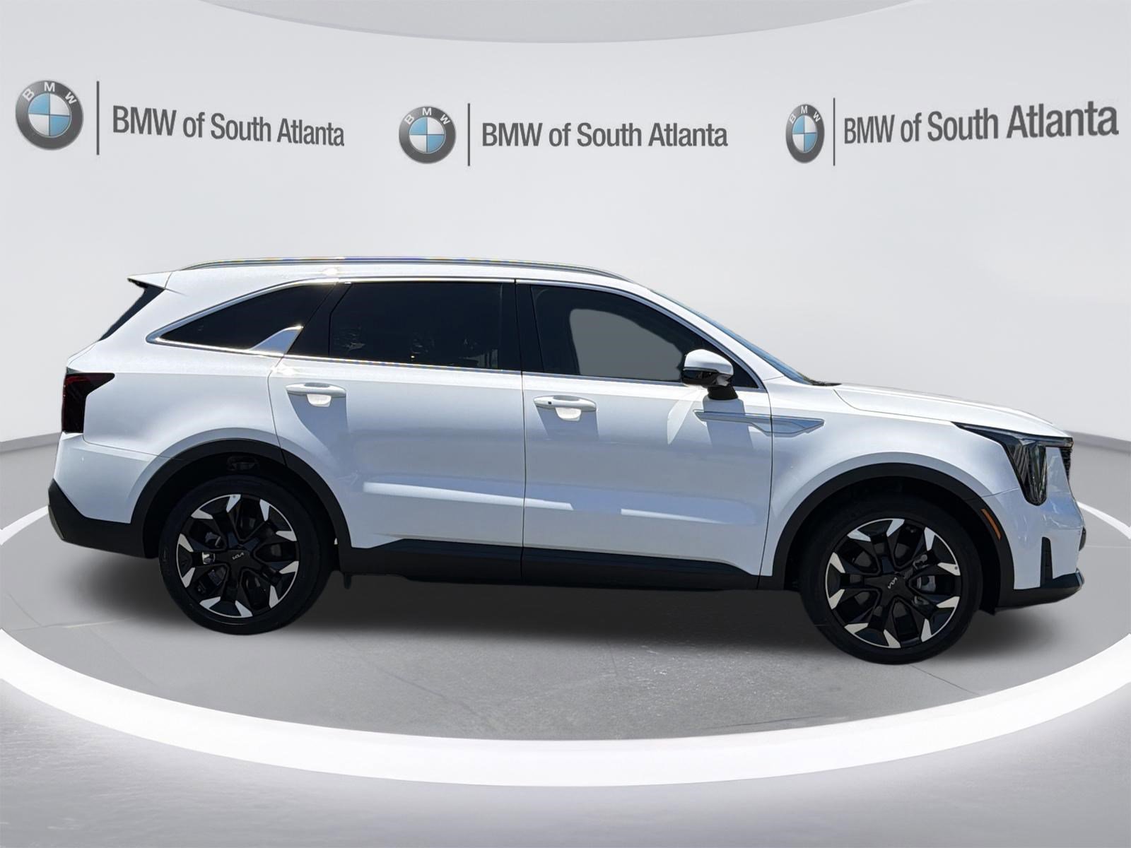 Used 2025 Kia Sorento EX w/ Panoramic Sunroof Package FWD image 29