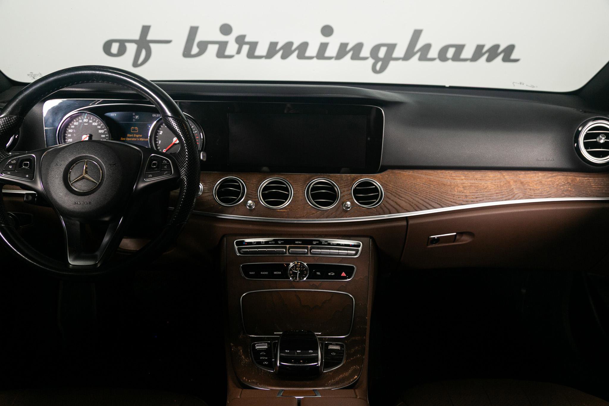 Used 2018 Mercedes-Benz E 300 E 300 RWD Sedan w/ Premium 1 Package image 6