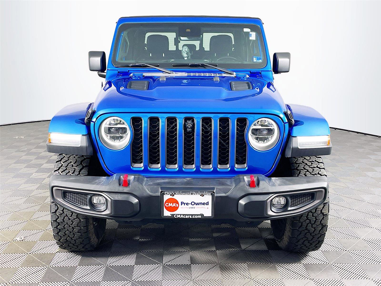 Used 2021 Jeep Gladiator Rubicon AWD/4WD image 2