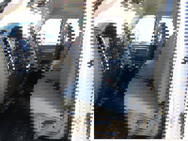 Used 2018 RAM 2500 SLT image 18