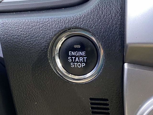 Used 2014 Toyota 4Runner Limited image 31