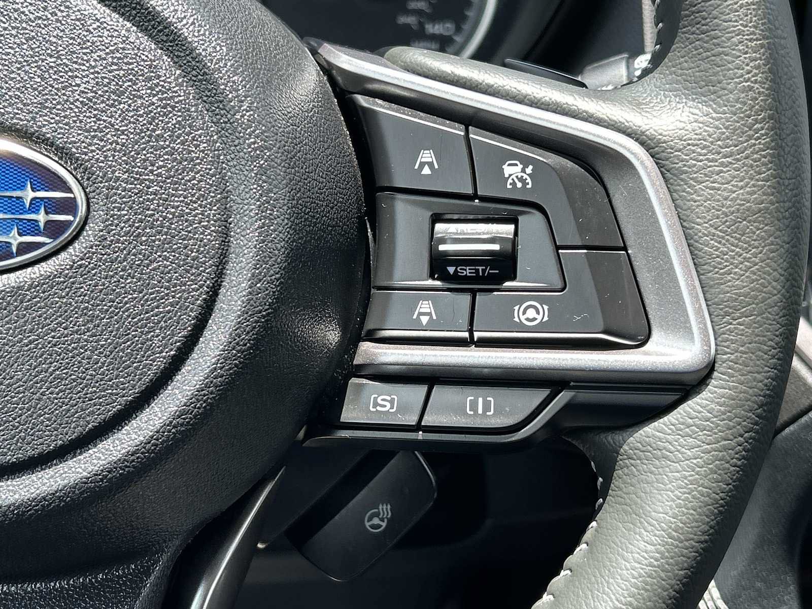 Certified 2023 Subaru Forester Limited AWD/4WD image 17