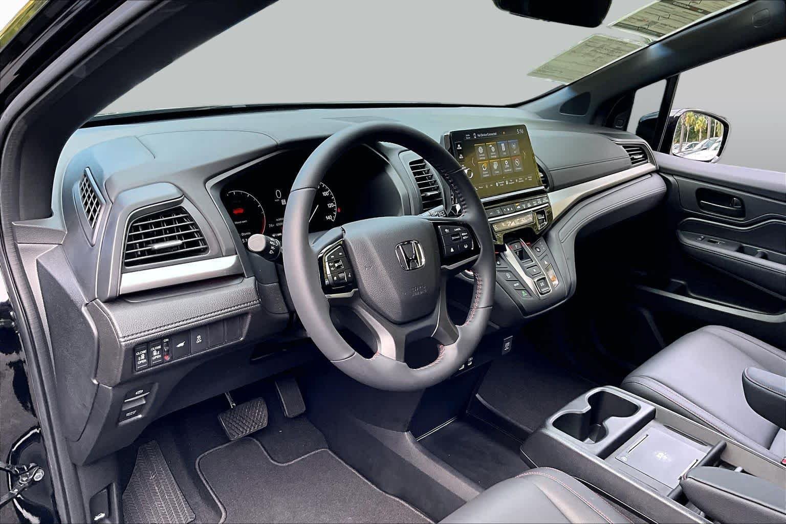Used 2026 Honda Odyssey Sport-L image 18