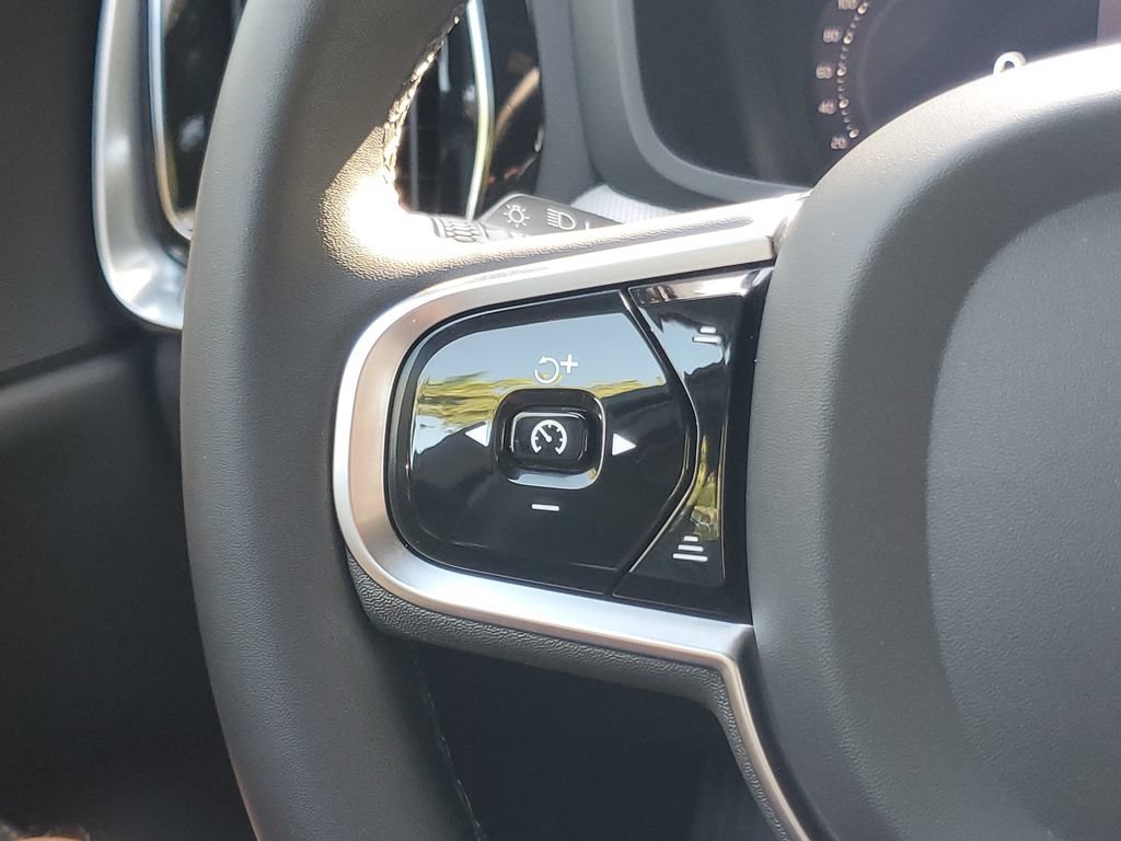 Certified 2024 Volvo S60 B5 Plus FWD image 16