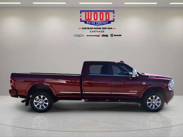 Used 2024 RAM 3500 Limited AWD/4WD image 2