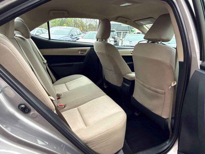 Used 2014 Toyota Corolla LE FWD image 20