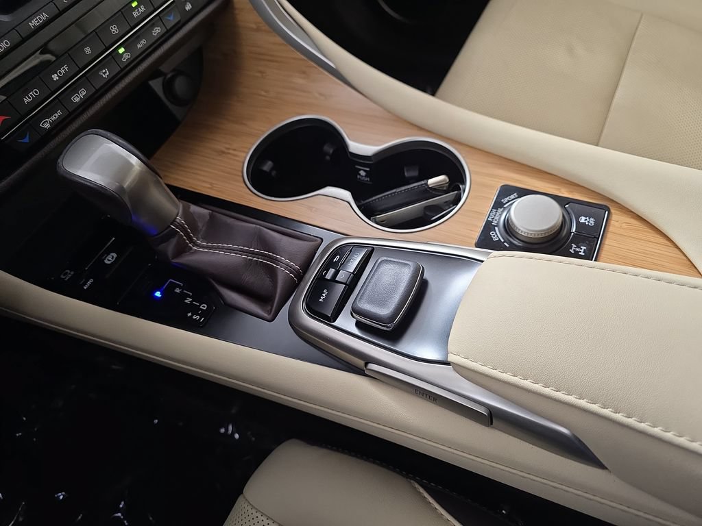Used 2019 Lexus RX 350L AWD image 29