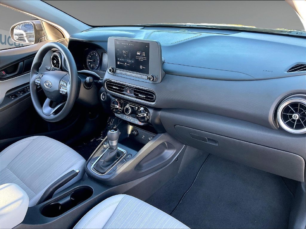 Used 2023 Hyundai Kona SEL AWD/4WD image 13