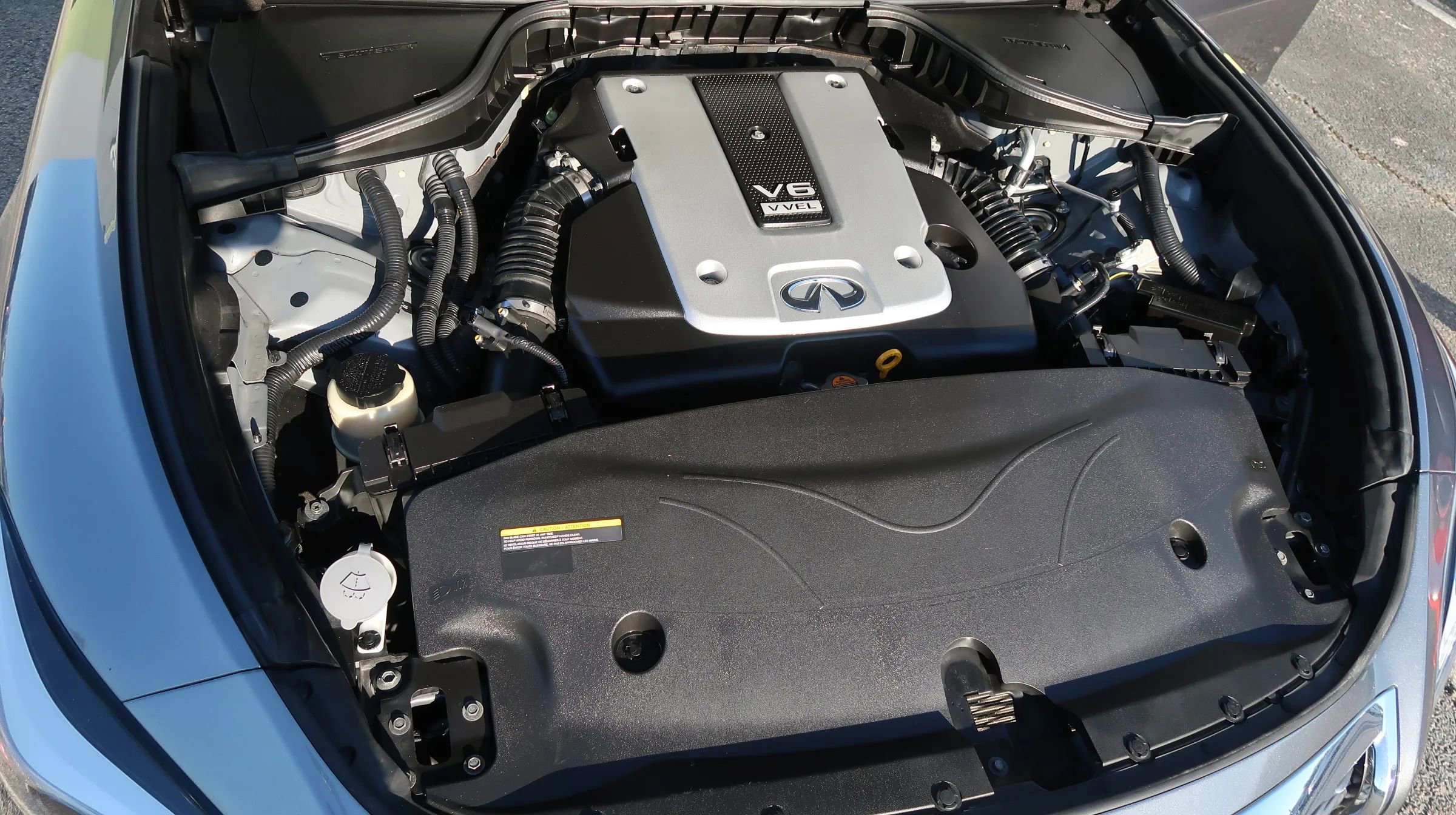 Used 2017 INFINITI Q70 3.7 image 45