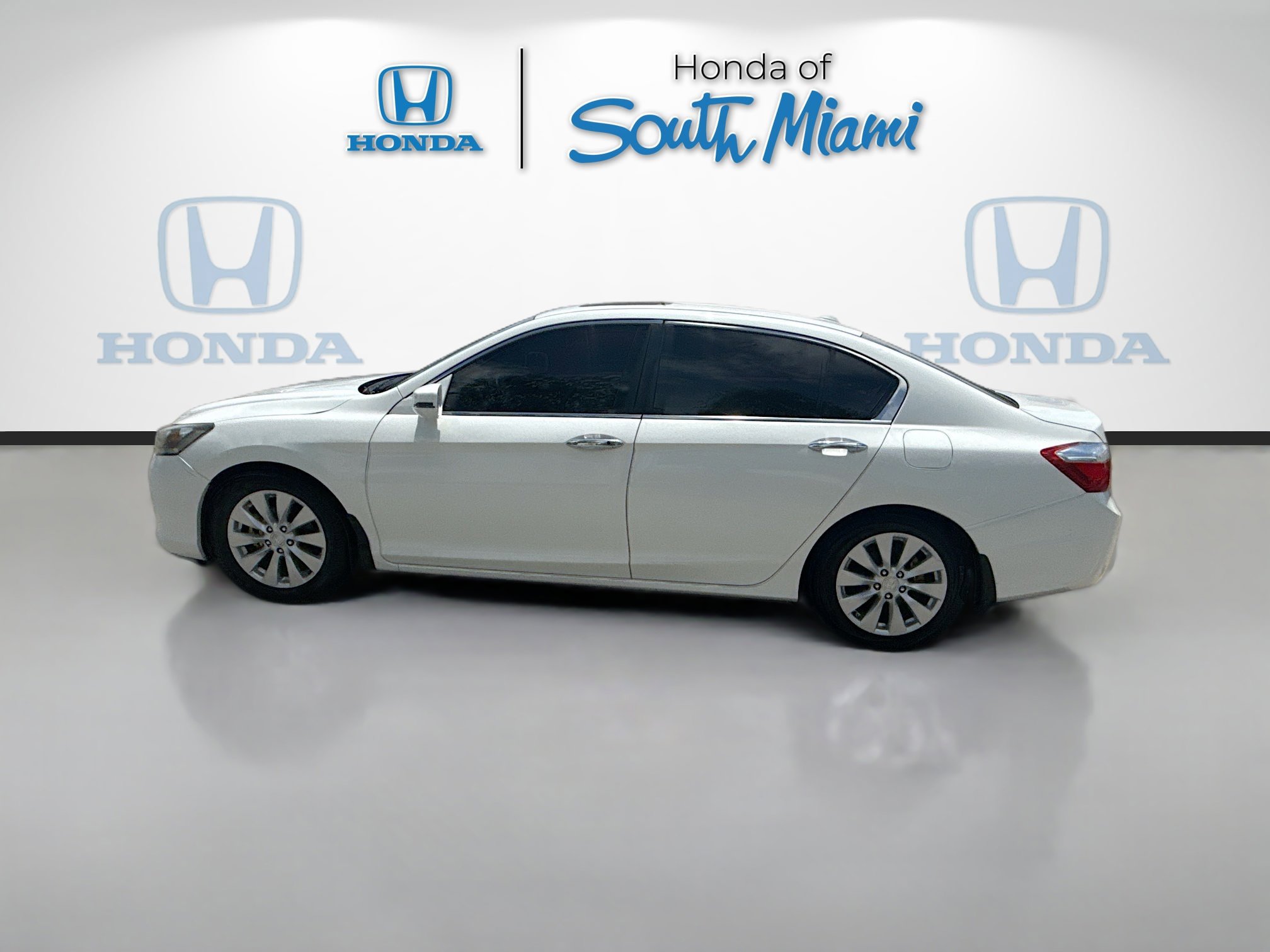 Used 2015 Honda Accord EX-L image 4