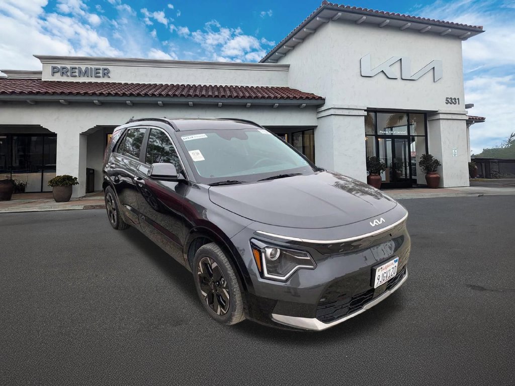 Certified 2023 Kia Niro Wind FWD image 4