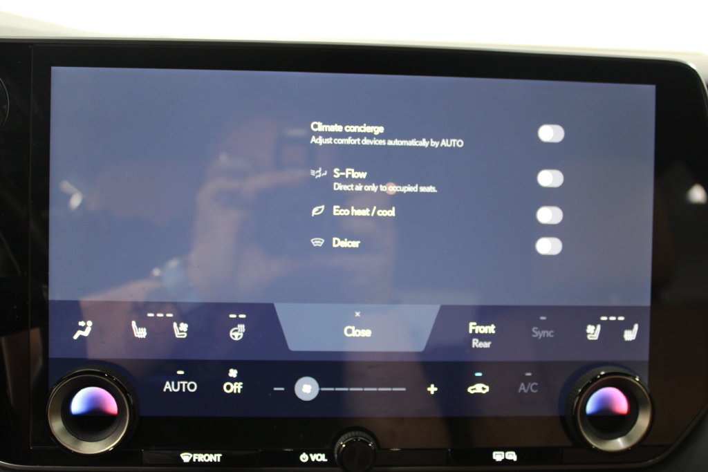 Used 2025 Lexus RX 350 Premium w/ Accessory Package (Z1) FWD image 48