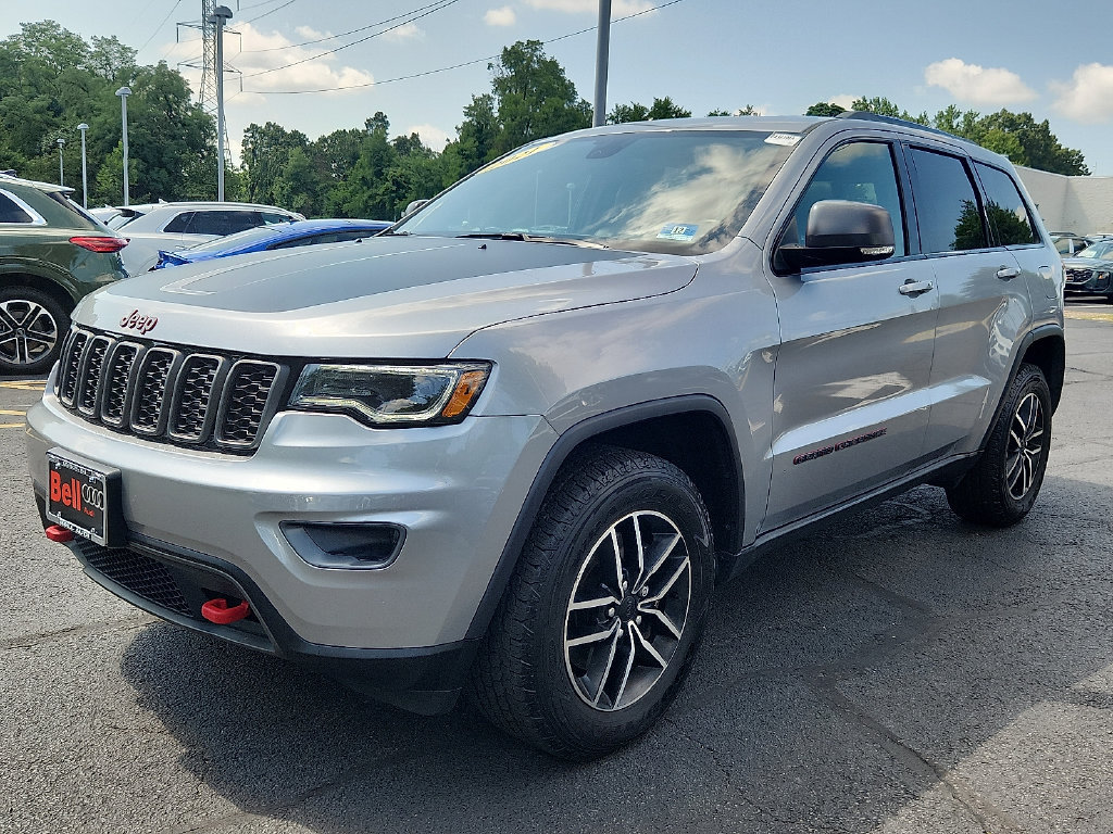 Used 2021 Jeep Grand Cherokee Trailhawk w/ Trailhawk Luxury Group AWD/4WD image 9