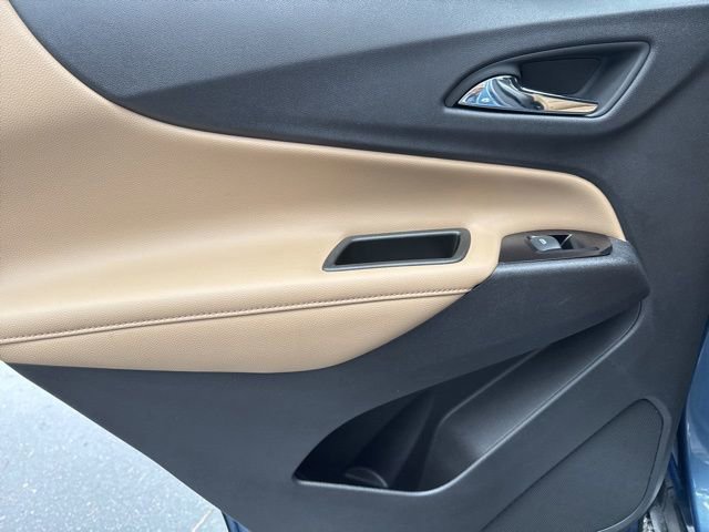 Used 2024 Chevrolet Equinox Premier image 23