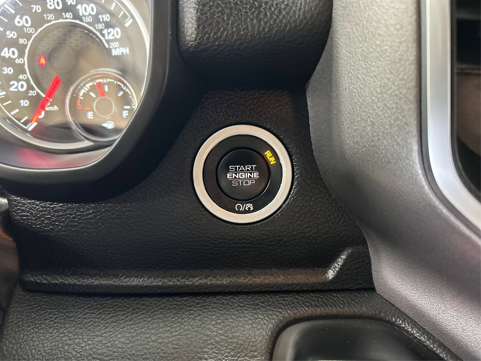 Used 2025 RAM 1500 Big Horn AWD/4WD image 30