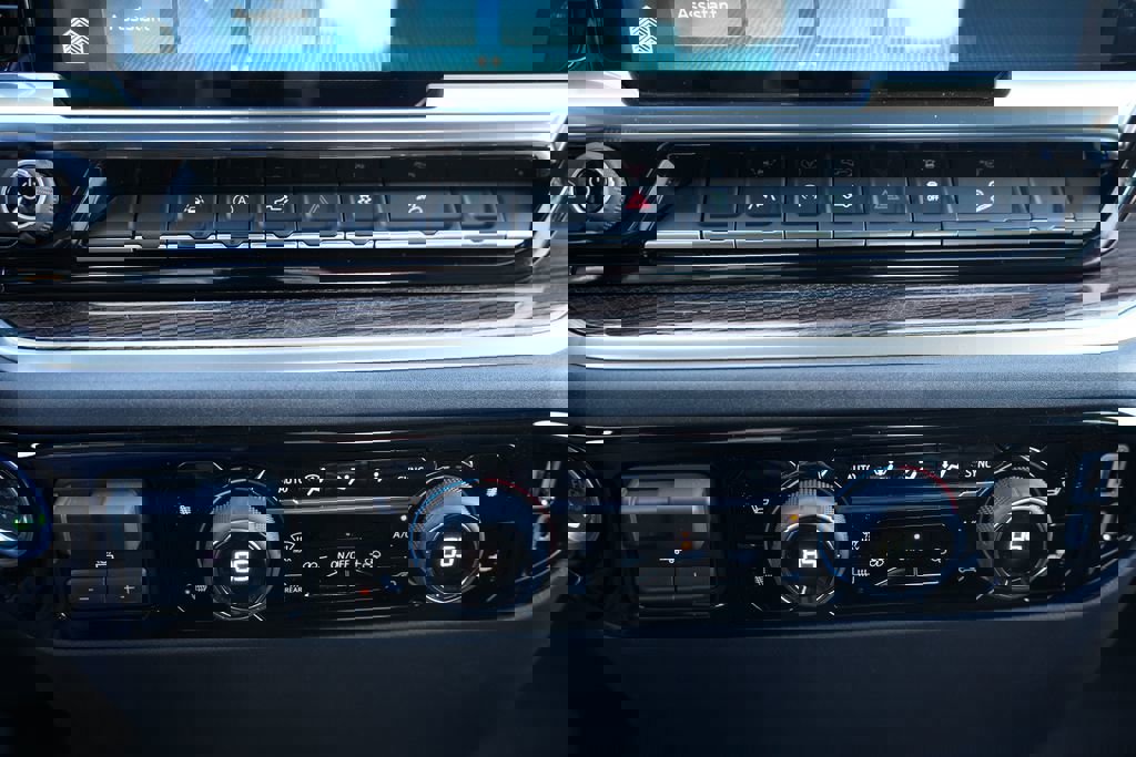 New 2026 Chevrolet Silverado 1500 LT image 30