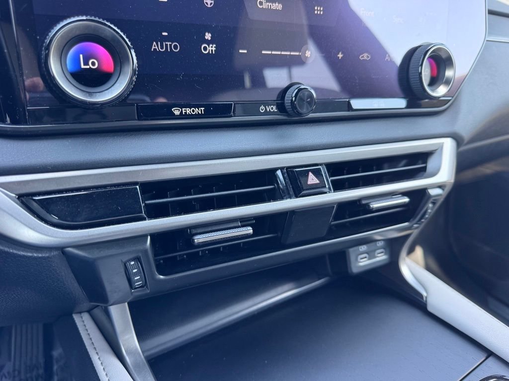Used 2023 Lexus RX 350 Premium w/ Accessory Package (Z1) FWD image 15
