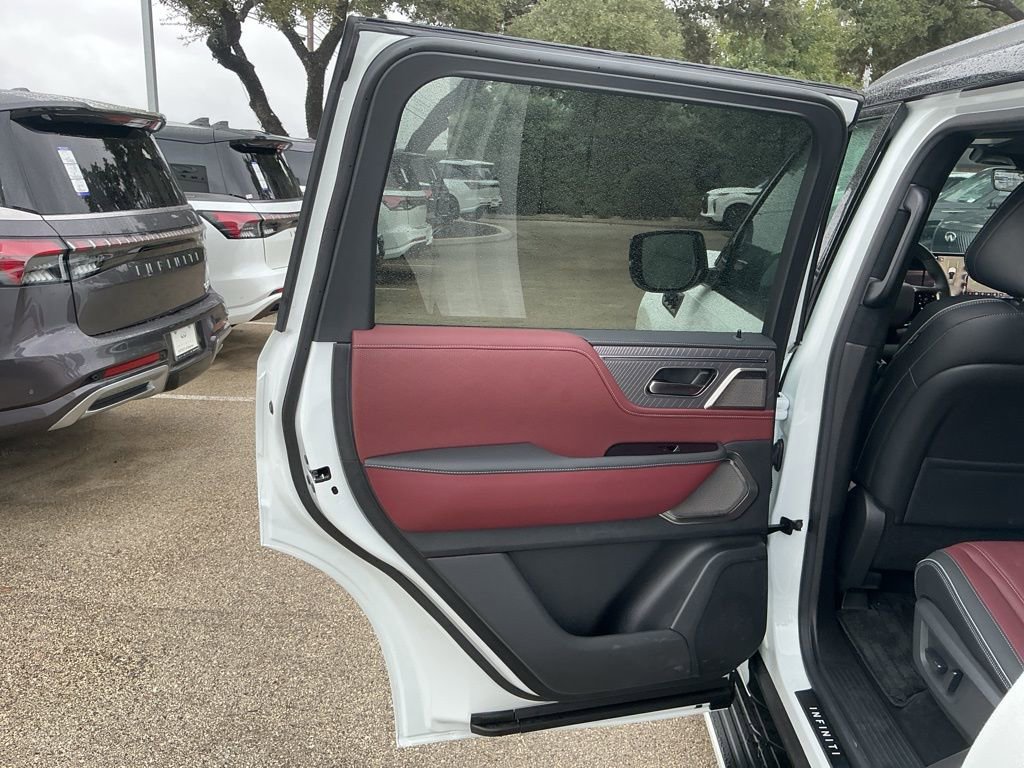 Certified 2026 INFINITI QX80 Autograph image 24