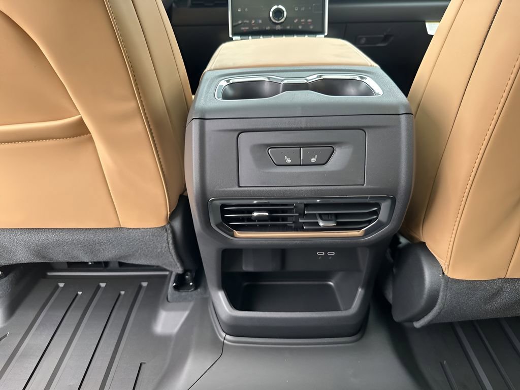 New 2025 GMC Sierra EV Denali image 19