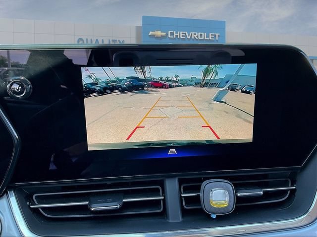 Certified 2024 Chevrolet Trax LT w/ Driver Confidence Package FWD image 16