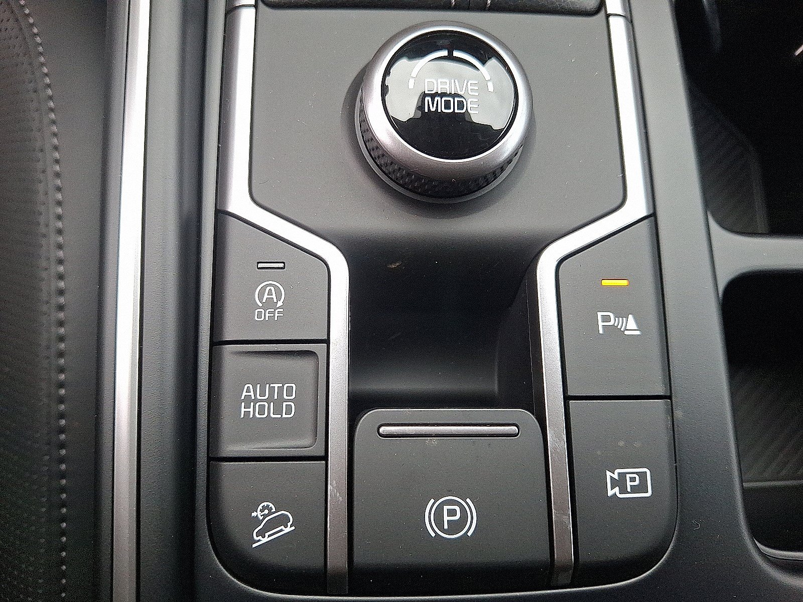 New 2026 Kia Sorento S FWD image 17