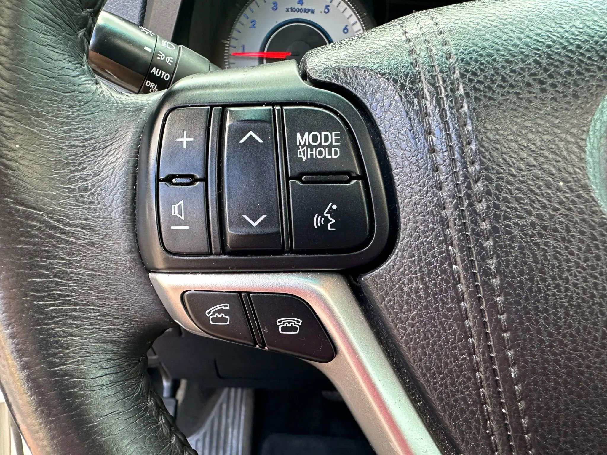 Used 2017 Toyota Sienna SE image 29