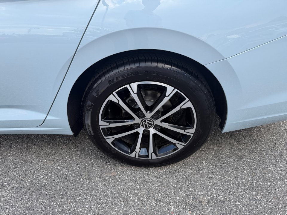 Certified 2026 Volkswagen Jetta Sport FWD image 22