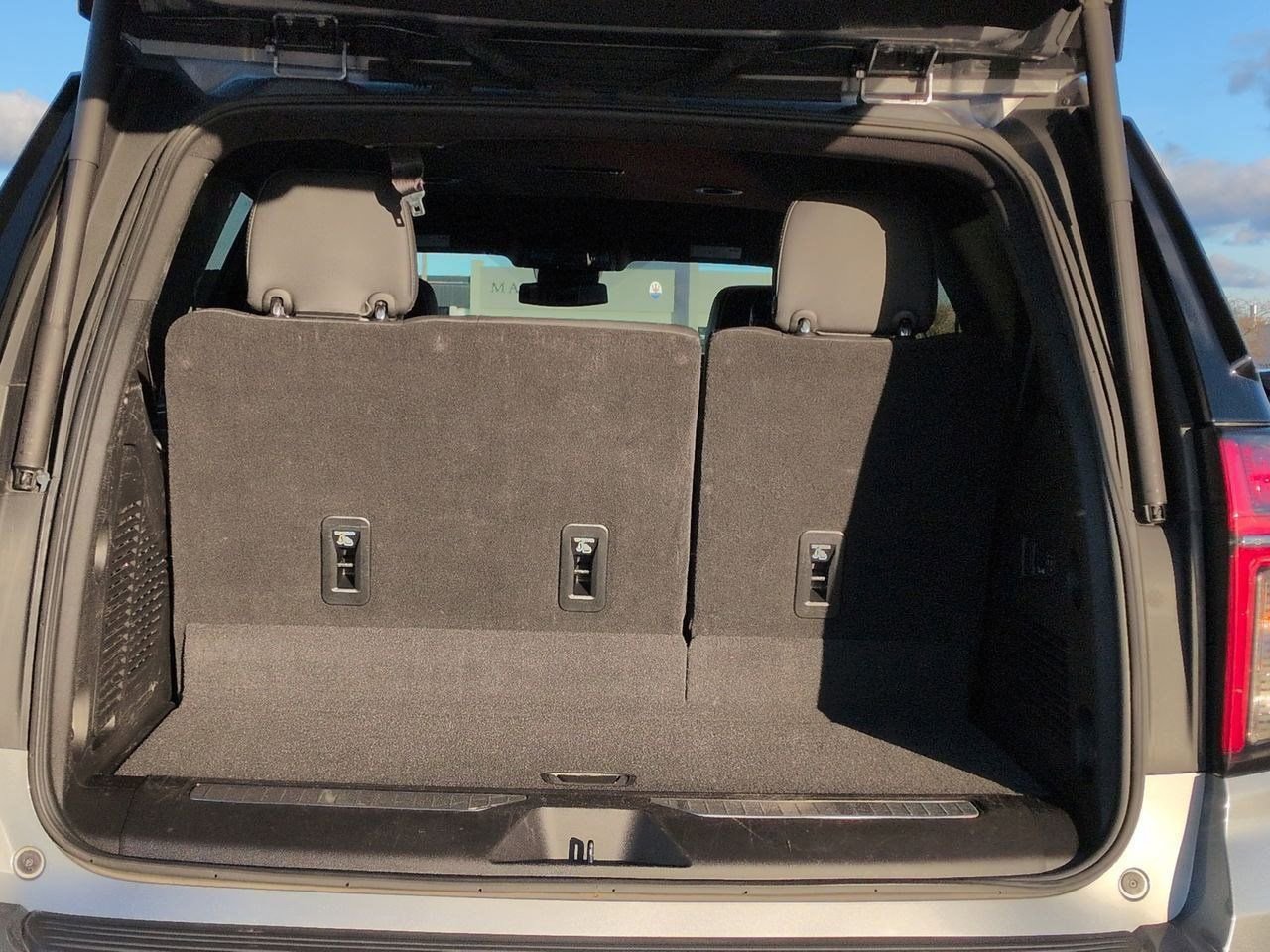 Used 2023 Chevrolet Tahoe Premier image 41