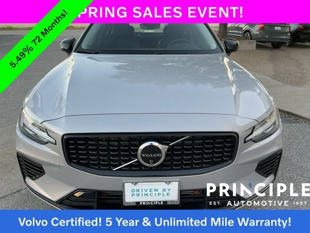 Certified 2025 Volvo S60 T8 Plus image 3