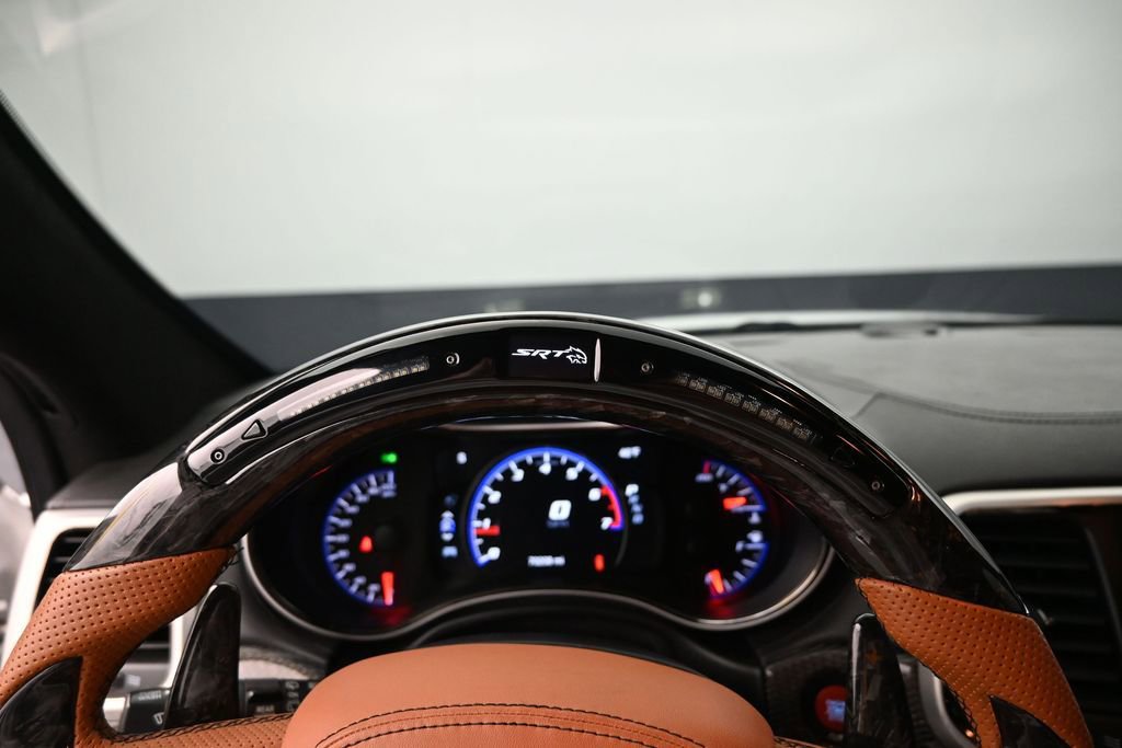 Used 2018 Jeep Grand Cherokee Trackhawk AWD/4WD image 31