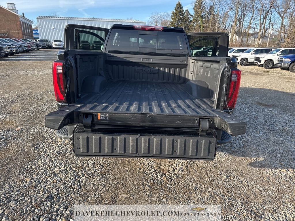 Used 2025 GMC Sierra 2500 Denali w/ Denali Reserve Package image 32