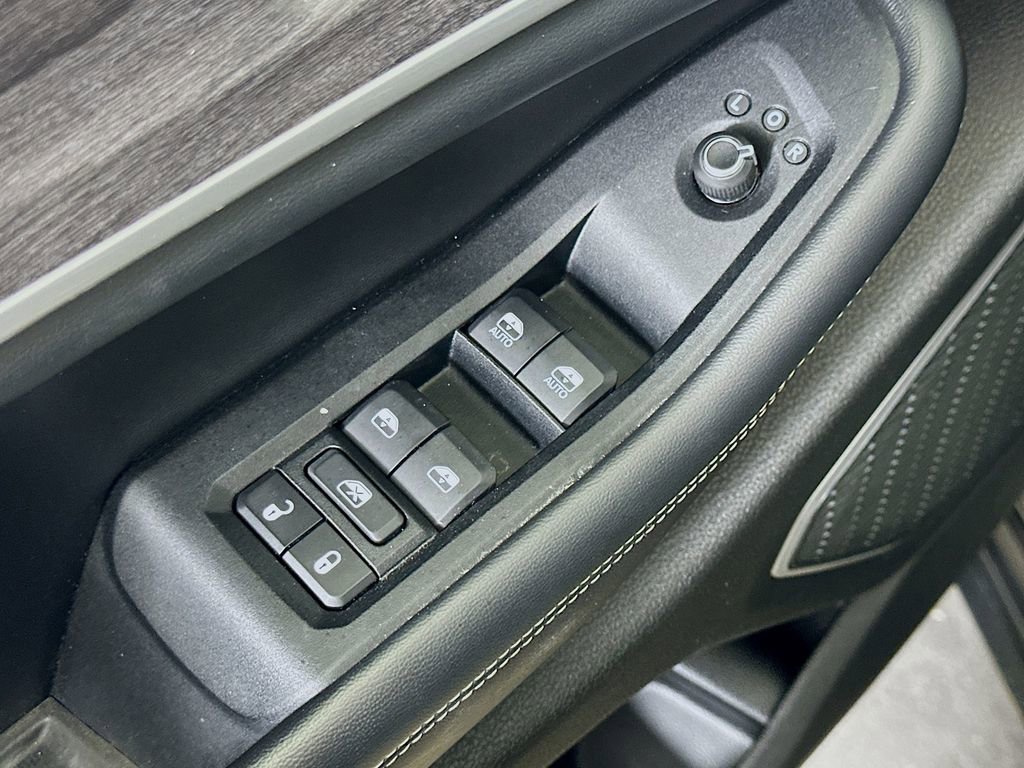 Used 2022 Jeep Grand Cherokee L Limited image 21