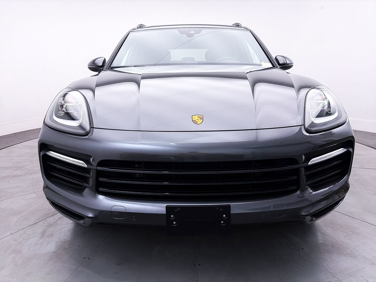 Used 2023 Porsche Cayenne image 13