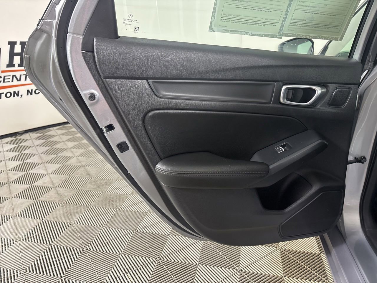 Used 2024 Acura Integra FWD image 21